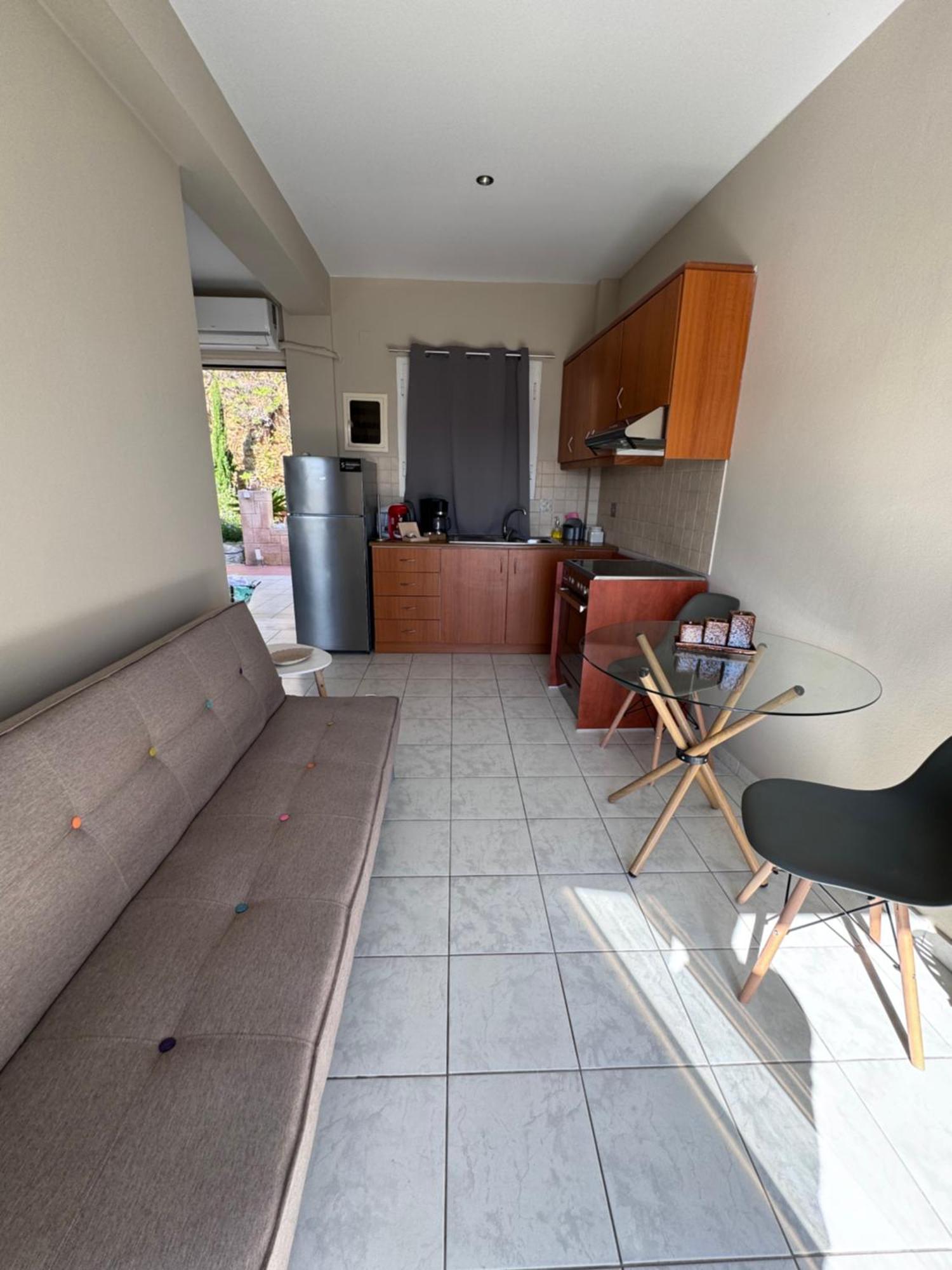 Golden View Apartment Agia Pelagia Екстериор снимка