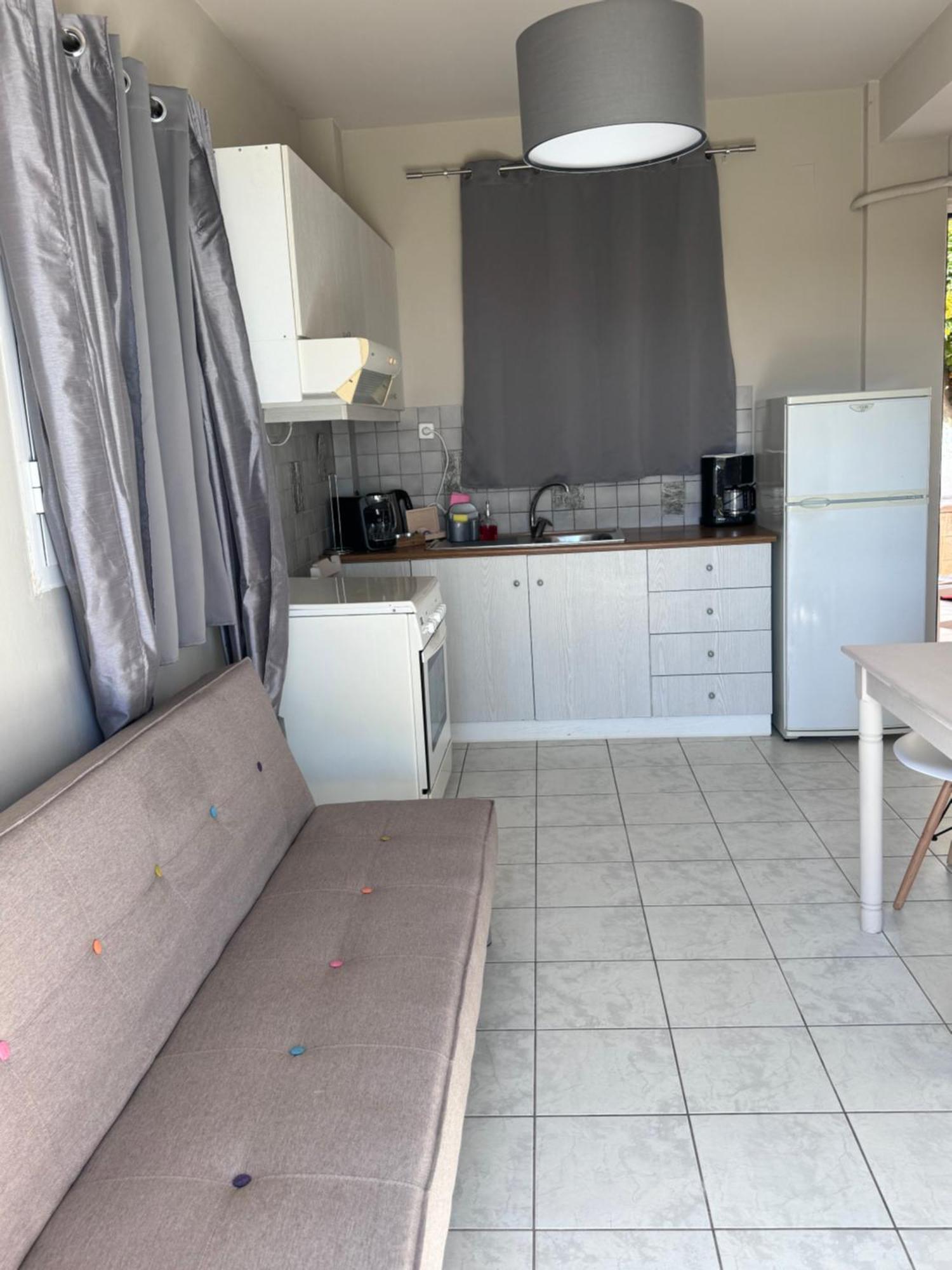 Golden View Apartment Agia Pelagia Екстериор снимка