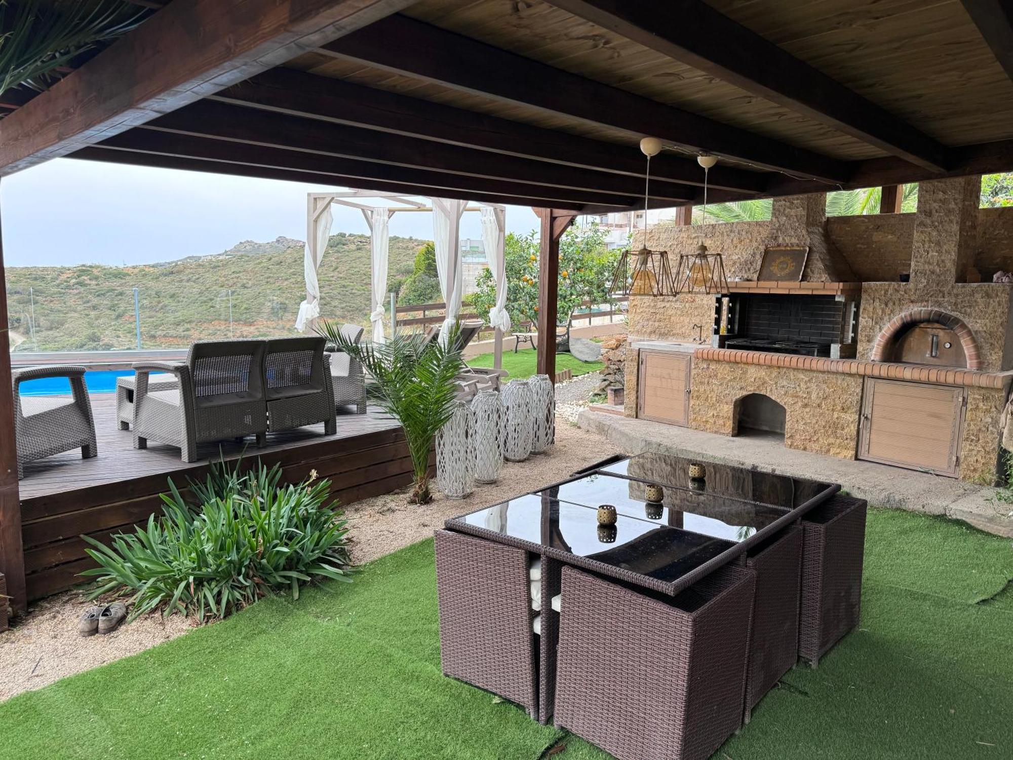 Golden View Apartment Agia Pelagia Екстериор снимка
